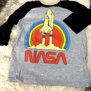 3/4 sleeve NASA top size 4T